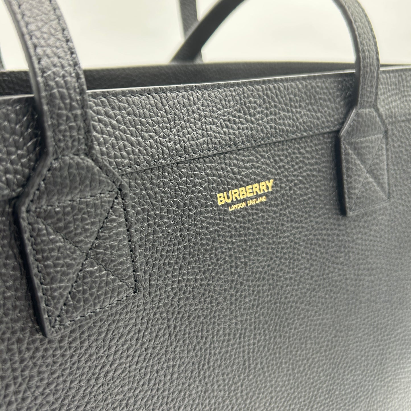Burberry Shopper