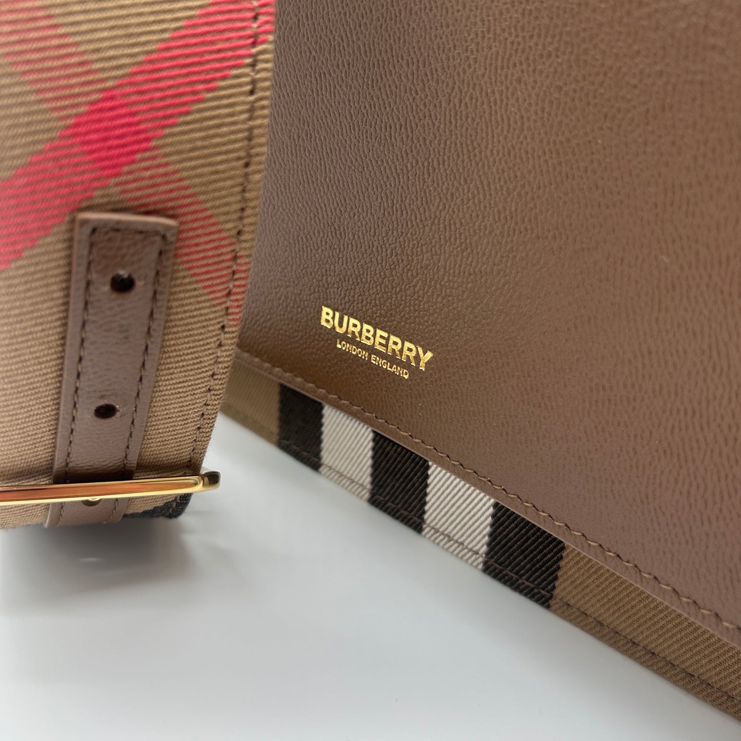 Burberry Mackford Damen Leder Umhängetasche Braun