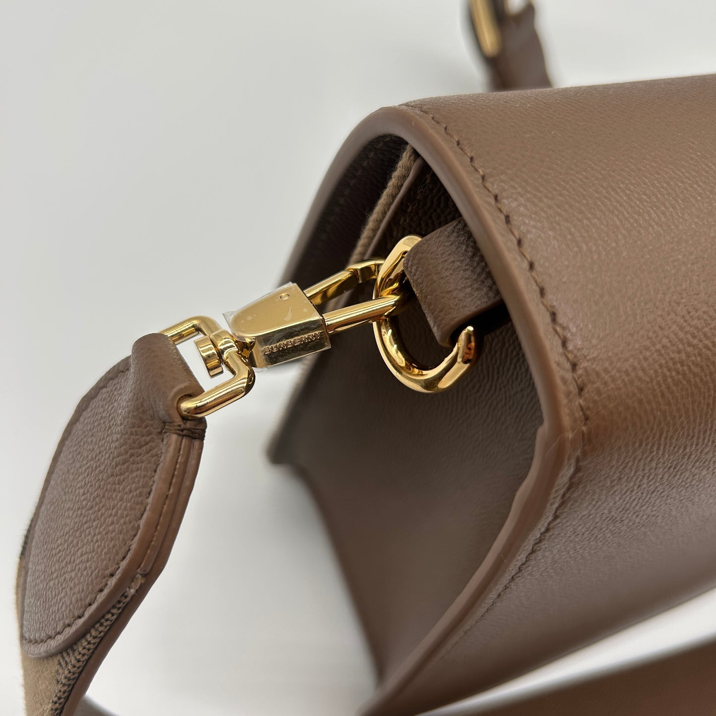 Burberry Mackford Damen Leder Umhängetasche Braun