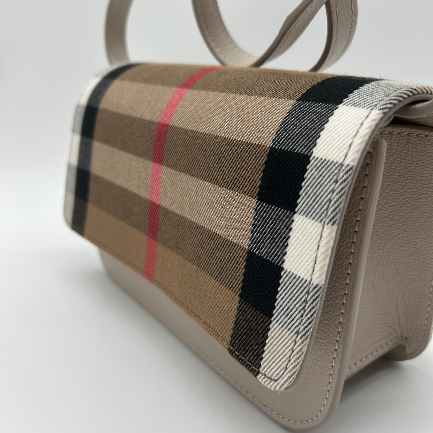Burberry Clutch Umhängetasche