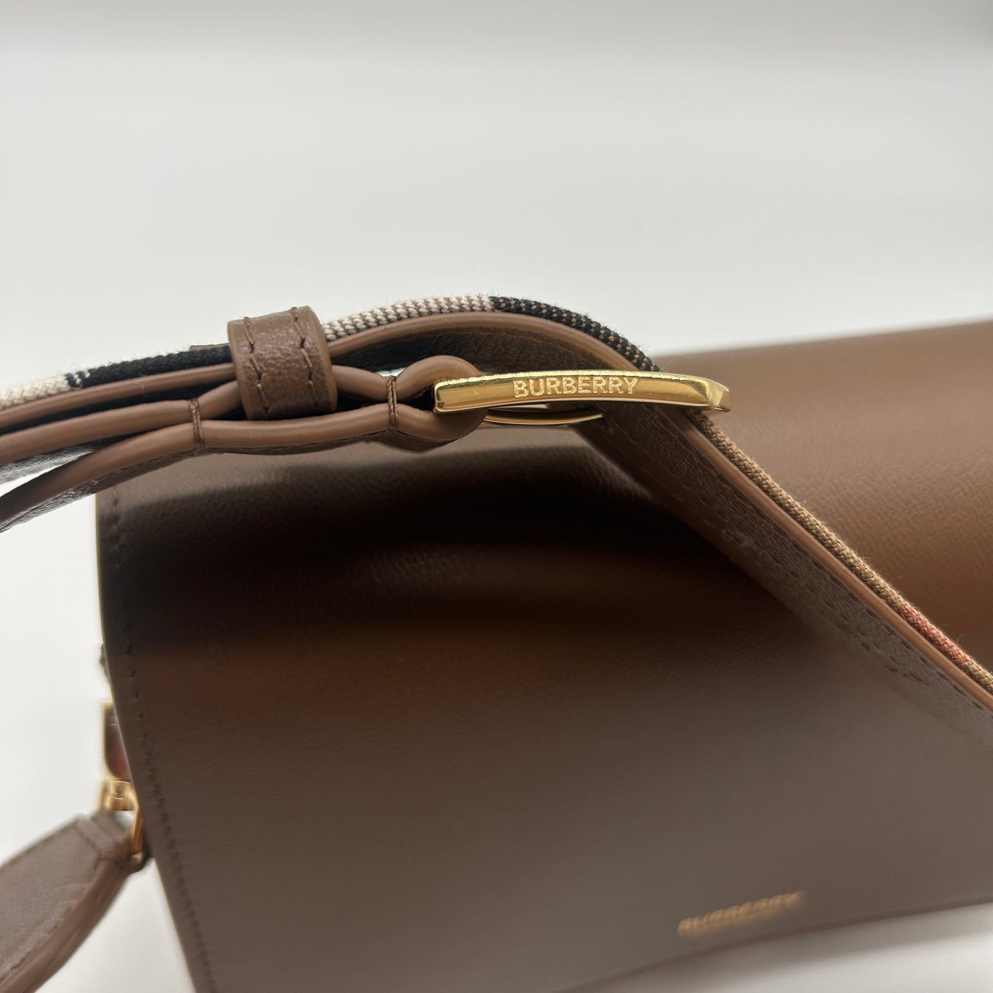 Burberry Mackford Damen Leder Umhängetasche Braun