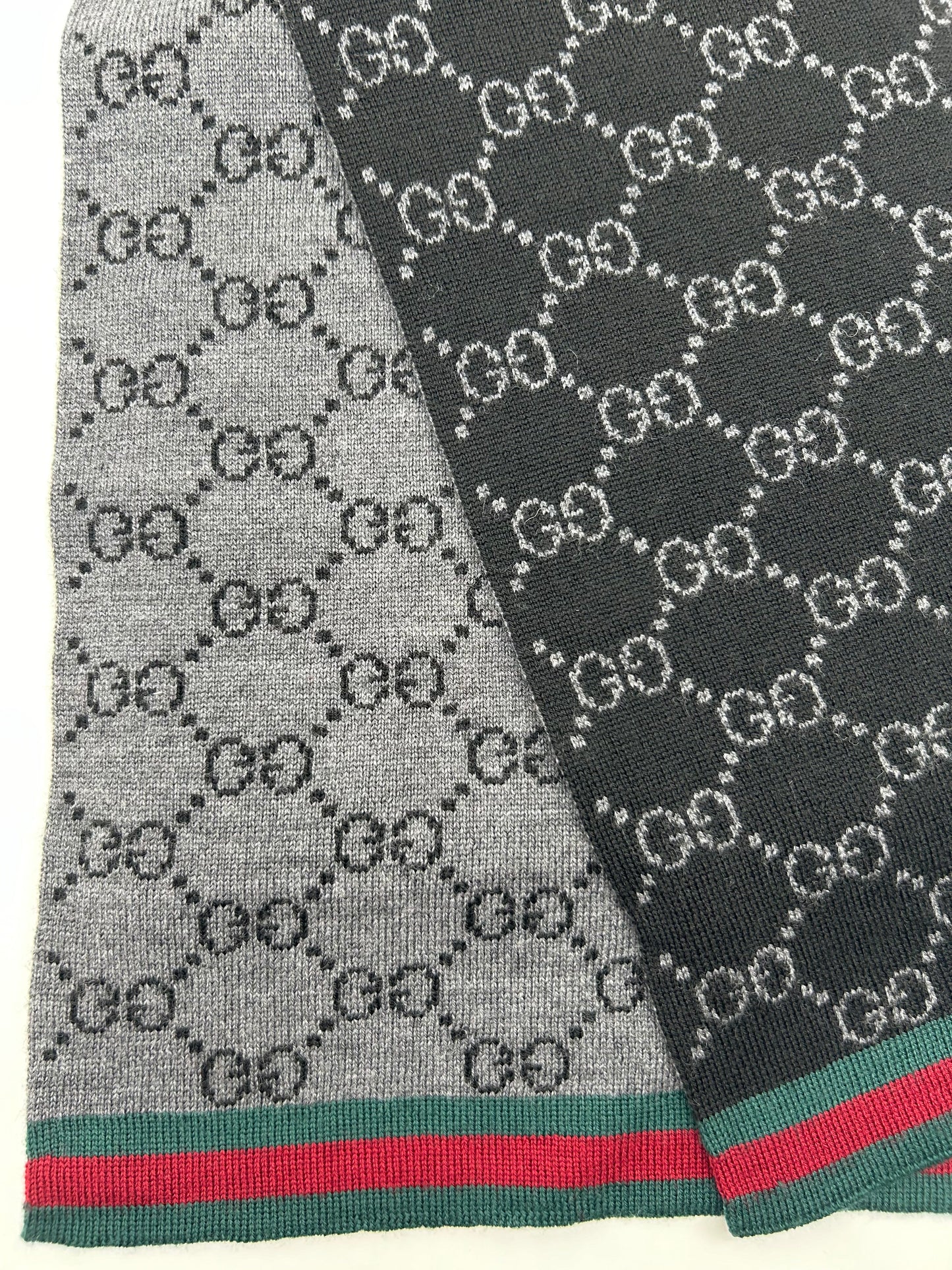 Gucci scarf