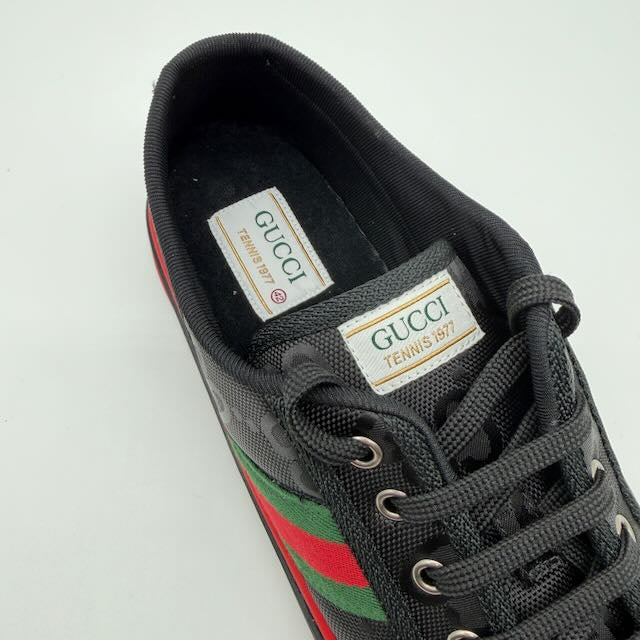 Sneaker Gr. 42