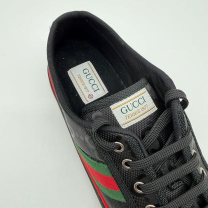 Sneaker Gr. 42