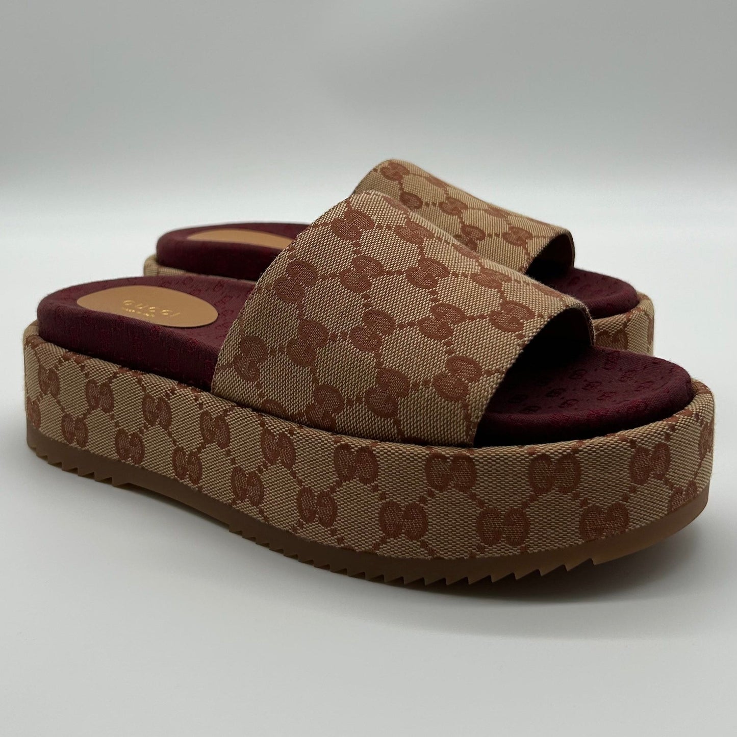 Gucci Sandalen Gr. 39