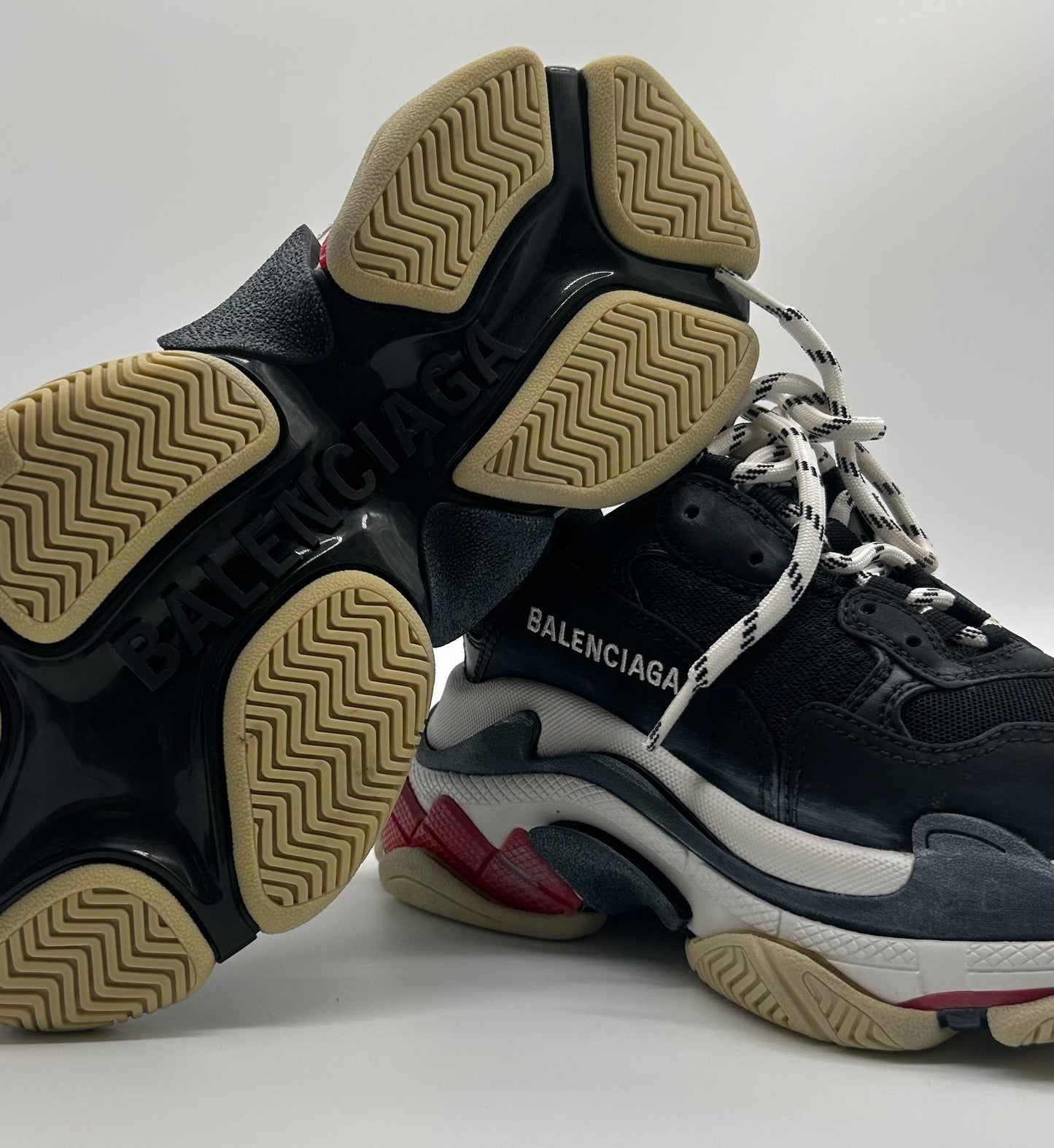 Balenciaga Triple S Sneaker Gr. 35